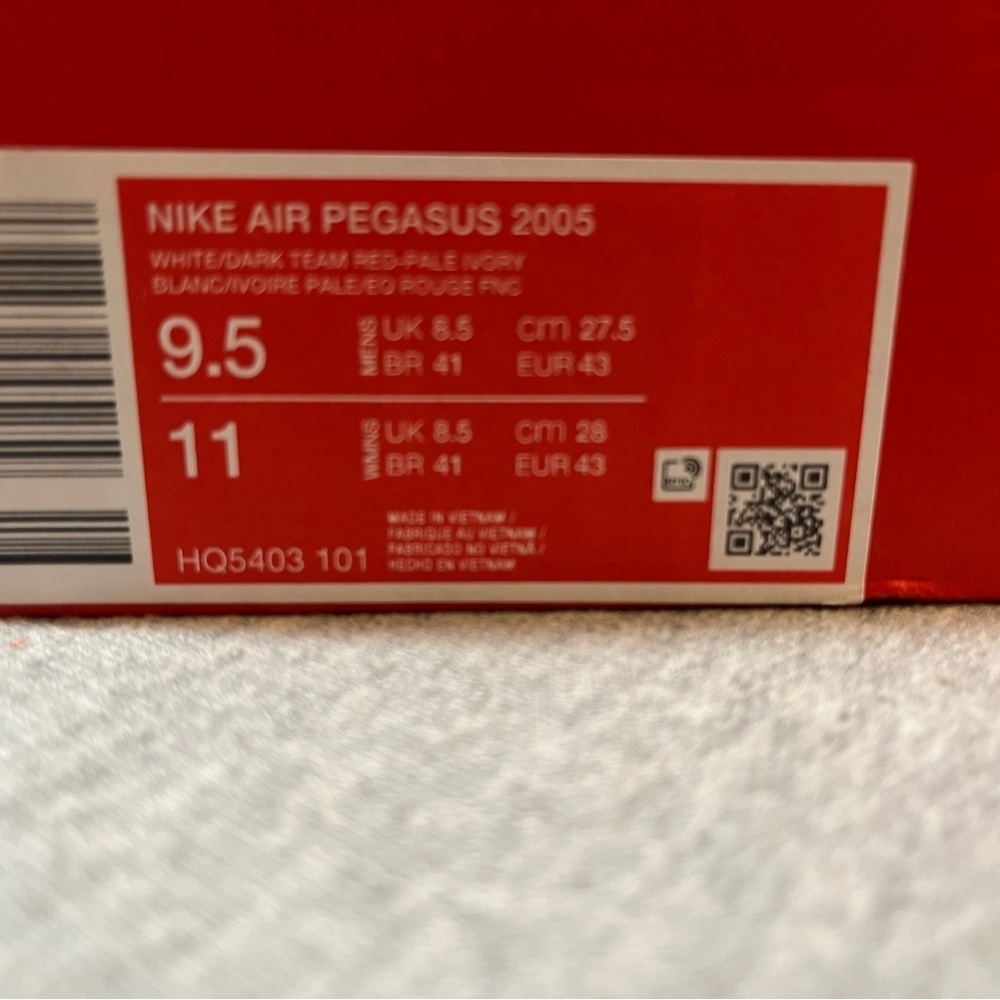 Nike Air Pegasus 2025 White Silver Red Running Men's Shoe Size 9.5 HQ5403 101 - Picture 11 of 11